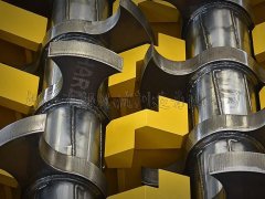 突破瓶頸限制廢鋼撕碎機將成為中厚物料的高效剪切設備