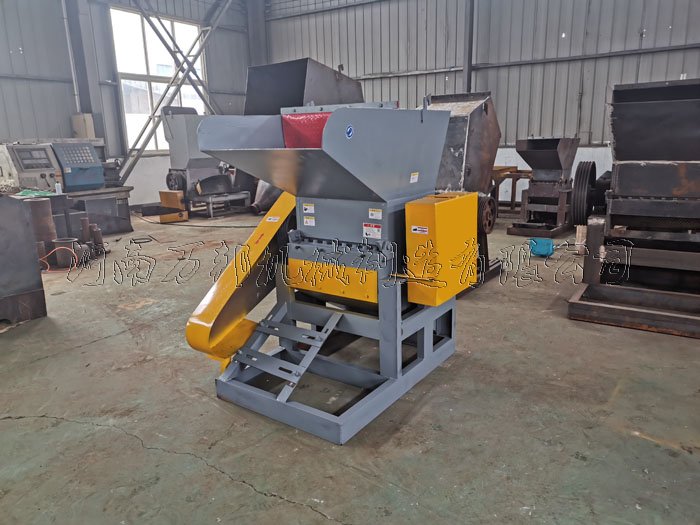 塑料粉碎機(jī)