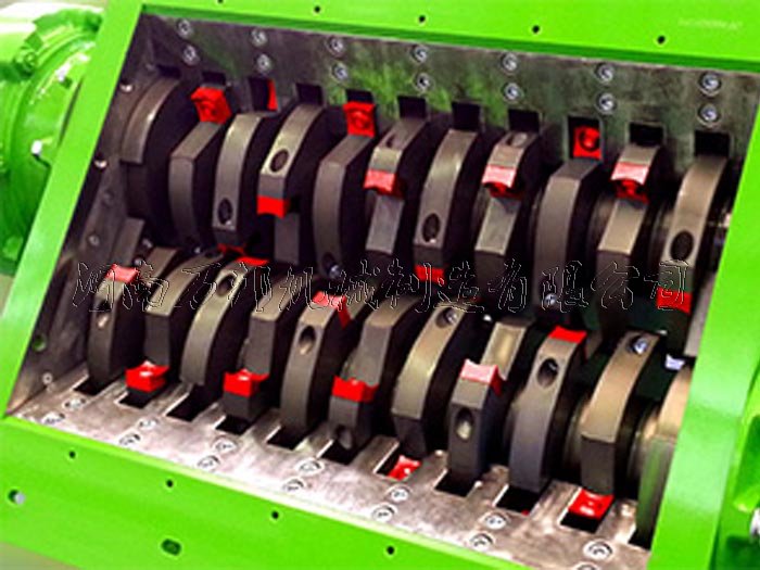 橡膠撕碎機結構