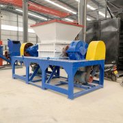 導致金屬撕碎機出現卡料現象的主要原因